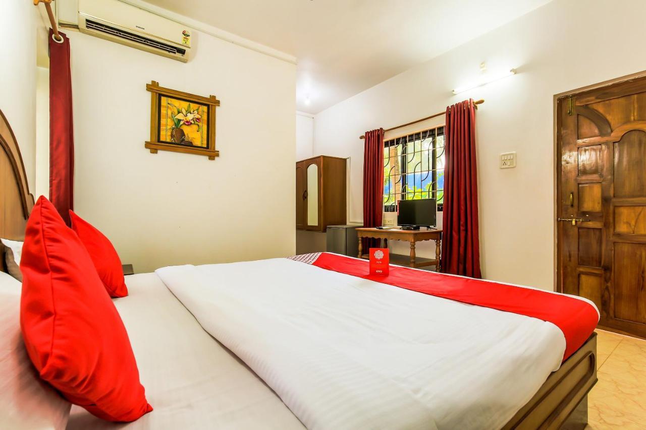 Oyo 13311 The White Feather Hotel Mandrem Dış mekan fotoğraf